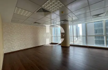 Office Space - Studio - 1 Bathroom for rent in Lake Central - Business Bay - Dubai