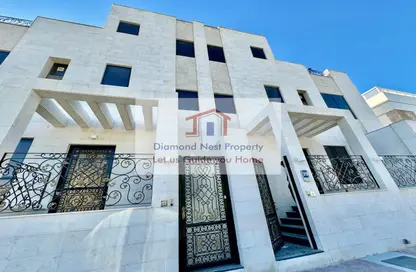 Villa - 4 Bedrooms - 5 Bathrooms for rent in Muroor Area - Abu Dhabi