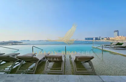 Apartment - 1 Bedroom - 1 Bathroom for sale in Grand Bleu Tower 1 - EMAAR Beachfront - Dubai Harbour - Dubai