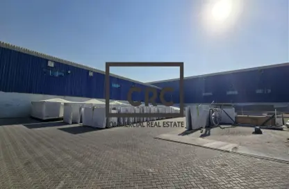 Warehouse - Studio for sale in Phase 1 - Dubai Investment Park (DIP) - Dubai