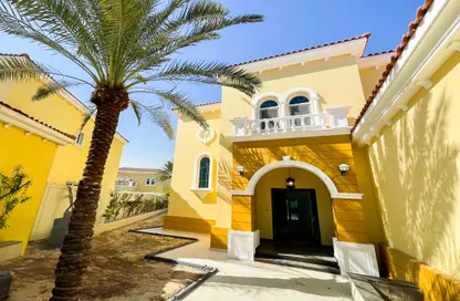 Villa - 3 Bedrooms - 4 Bathrooms for rent in Legacy - Jumeirah Park - Dubai