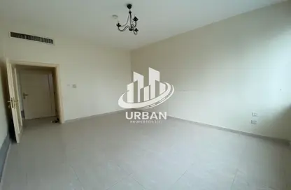 Apartment - 2 Bedrooms - 2 Bathrooms for rent in Zubaidi Building - Al Taawun - Sharjah