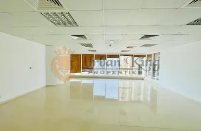 Office Space - Studio for rent in Churchill Towers - Business Bay - Dubai