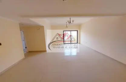 Apartment - 2 Bedrooms - 3 Bathrooms for rent in Muwaileh 29 Building - Muwaileh - Sharjah