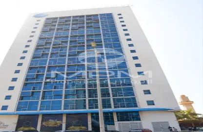 Apartment - 1 Bedroom - 2 Bathrooms for rent in ADIB Building - Sheikh Hamad Bin Abdullah St. - Fujairah