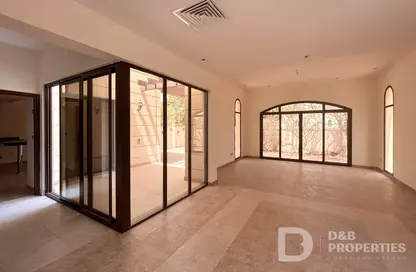 Villa - 4 Bedrooms - 6 Bathrooms for rent in Naseem - Mudon - Dubai