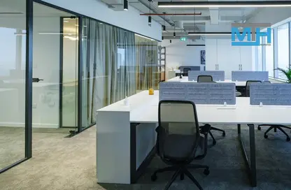 Office Space - Studio - 4 Bathrooms for rent in Al Salam Tower - Dubai Media City - Dubai