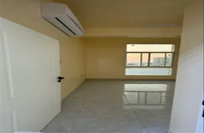 Apartment - 2 Bedrooms - 2 Bathrooms for rent in Al Jurf Industrial 2 - Al Jurf Industrial - Ajman