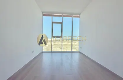 Apartment - 1 Bathroom for rent in Bloom Towers C - Bloom Towers - Jumeirah Village Circle - Dubai