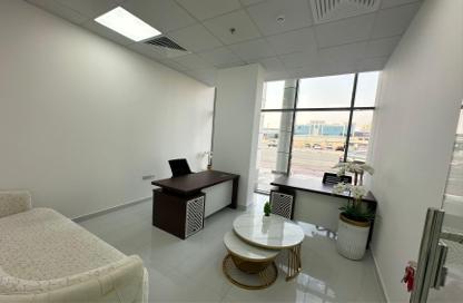 Business Centre - Studio - 1 Bathroom for rent in Red Avenue - Al Garhoud - Dubai