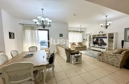 Apartment - 2 Bedrooms - 3 Bathrooms for rent in Rimal 6 - Rimal - Jumeirah Beach Residence - Dubai