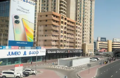 Office Space - Studio - 4 Bathrooms for rent in Mankhool - Bur Dubai - Dubai