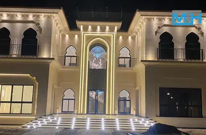 Villa - 7 Bedrooms for rent in Um Nahad Third - Dubai Land - Dubai