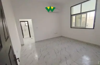 Apartment - 1 Bathroom for rent in Baniyas East - Baniyas - Abu Dhabi