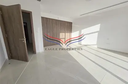 Villa - 3 Bedrooms - 5 Bathrooms for rent in Dubai Industrial City - Dubai