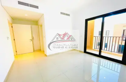 Apartment - 2 Bedrooms - 4 Bathrooms for sale in Nasma Residence - Al Tai - Sharjah