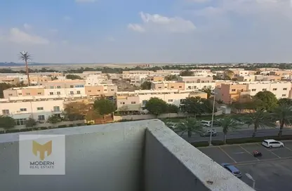 Apartment - 3 Bedrooms - 4 Bathrooms for sale in Tower 31 - Al Reef Downtown - Al Reef - Abu Dhabi