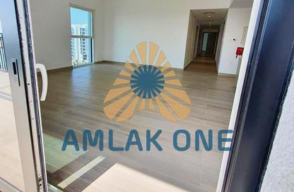 Apartment - 3 Bedrooms - 3 Bathrooms for sale in Waters Edge - Yas Island - Abu Dhabi