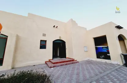 Villa - 3 Bedrooms - 4 Bathrooms for rent in Sas Al Nakheel Village - Sas Al Nakheel - Abu Dhabi