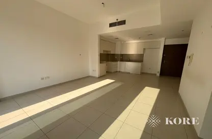 Apartment - 2 Bedrooms - 2 Bathrooms for rent in Zahra Breeze Apartments 3A - Zahra Breeze Apartments - Town Square - Dubai