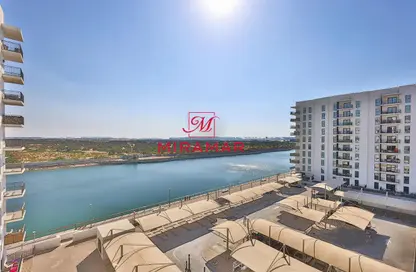 Apartment - 2 Bedrooms - 2 Bathrooms for rent in Waters Edge - Yas Island - Abu Dhabi