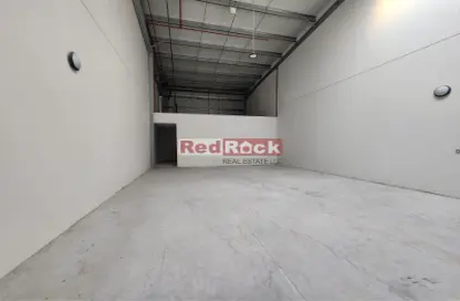 Warehouse - Studio - 6 Bathrooms for rent in Jebel Ali Industrial 1 - Jebel Ali Industrial - Jebel Ali - Dubai