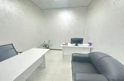 Business Centre - Studio - 1 Bathroom for rent in Business Atrium Building - Oud Metha - Bur Dubai - Dubai