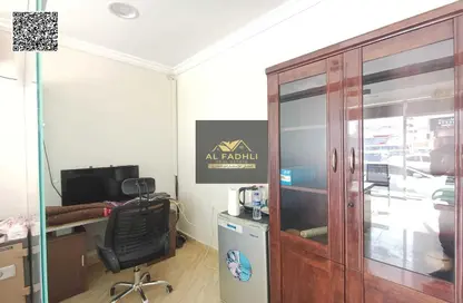 Shop - Studio for rent in Al Rumailah building - Al Rumailah 2 - Al Rumaila - Ajman