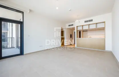 Apartment - 2 Bedrooms - 2 Bathrooms for sale in Creek Rise Tower 1 - Creek Rise - Dubai Creek Harbour (The Lagoons) - Dubai