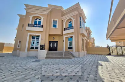 Villa - 5 Bedrooms - 6 Bathrooms for rent in Mohamed Bin Zayed Centre - Mohamed Bin Zayed City - Abu Dhabi