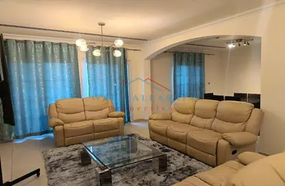 Villa - 2 Bedrooms - 3 Bathrooms for rent in Al Barsha South 4 - Al Barsha South - Al Barsha - Dubai