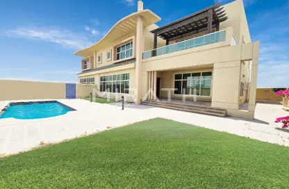 Villa - 4 Bedrooms - 5 Bathrooms for rent in Al Manara - Dubai