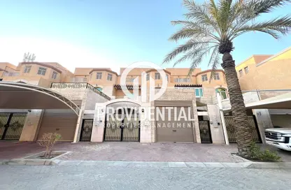 Villa - 4 Bedrooms - 6 Bathrooms for rent in Mushrif Gardens - Al Mushrif - Abu Dhabi