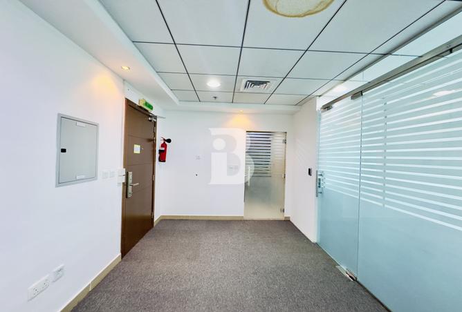 Office Space - Studio for rent in The Burlington - Business Bay - Dubai