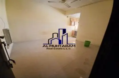 Apartment - 1 Bathroom for rent in SG Muwaileh Building - Muwaileh - Sharjah