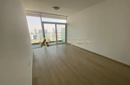 Apartment - 1 Bathroom for rent in Bloom Towers C - Bloom Towers - Jumeirah Village Circle - Dubai