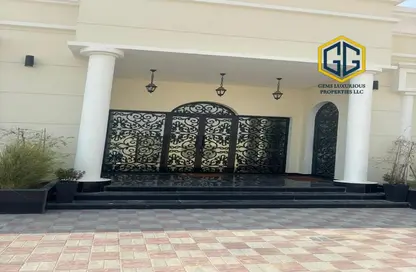 Villa - 4 Bedrooms - 5 Bathrooms for rent in Al Aweer 1 - Al Aweer - Dubai