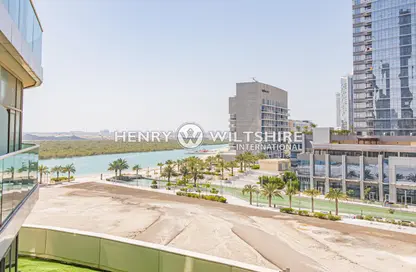 Apartment - 2 Bedrooms - 3 Bathrooms for sale in Beach Towers - Shams Abu Dhabi - Al Reem Island - Abu Dhabi