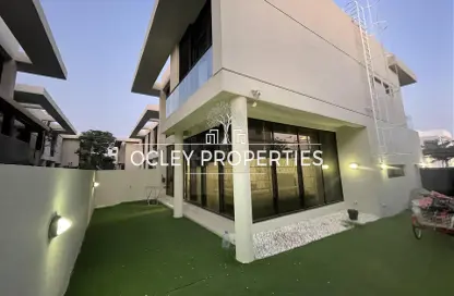 Villa - 3 Bedrooms - 5 Bathrooms for sale in Topanga - DAMAC Hills - Dubai