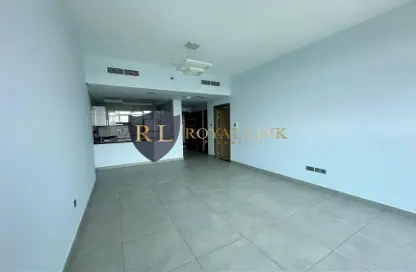 Apartment - 3 Bedrooms - 4 Bathrooms for sale in Paradise View 1 - Majan - Dubai