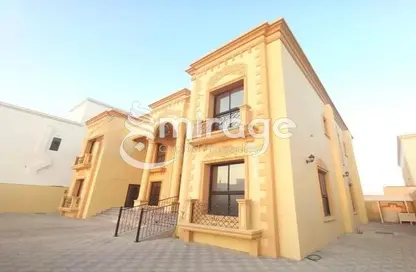 Villa - 6 Bedrooms for rent in Madinat Al Riyad - Abu Dhabi