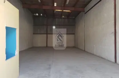 Warehouse - Studio - 1 Bathroom for rent in Ras Al Khor Industrial - Ras Al Khor - Dubai