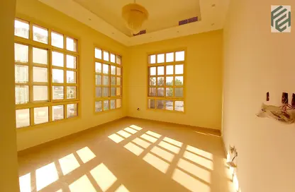 Villa - 5 Bedrooms - 5 Bathrooms for rent in Dasman - Halwan - Sharjah