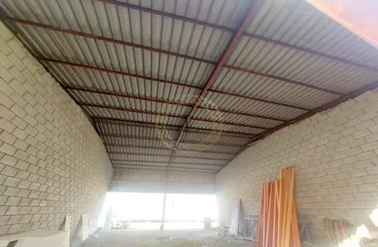 Warehouse - Studio for rent in Wadi AL AIN 1 - Al Noud - Al Ain