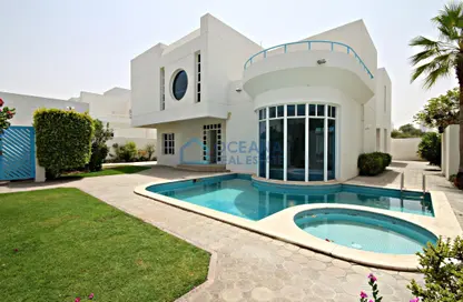 Villa - 5 Bedrooms - 5 Bathrooms for rent in Jumeirah 1 Villas - Jumeirah 1 - Jumeirah - Dubai