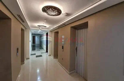 Apartment - 1 Bathroom for sale in Azizi Aliyah - Dubai Healthcare City - Bur Dubai - Dubai