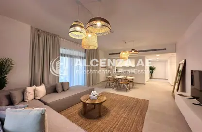 Apartment - 2 Bedrooms - 2 Bathrooms for rent in Asayel - Madinat Jumeirah Living - Umm Suqeim - Dubai