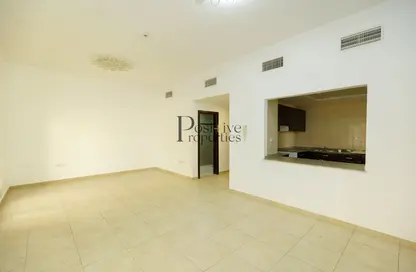 Apartment - 3 Bedrooms - 4 Bathrooms for sale in Al Thamam 26 - Remraam - Dubai Land - Dubai