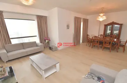 Apartment - 2 Bedrooms - 3 Bathrooms for rent in Rimal 6 - Rimal - Jumeirah Beach Residence - Dubai