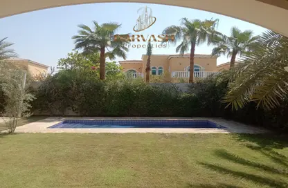 Villa - 5 Bedrooms - 6 Bathrooms for rent in Legacy - Jumeirah Park - Dubai